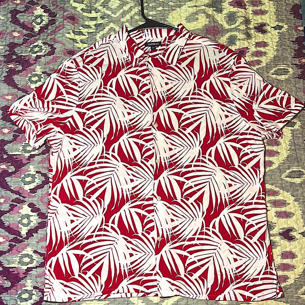 Large Express beach button up casual shirt 100% Rayon